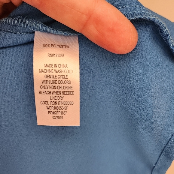 Nine Britton NWT Blue Flowered Spaghetti Strap Dress Size L - Picture 11 of 11